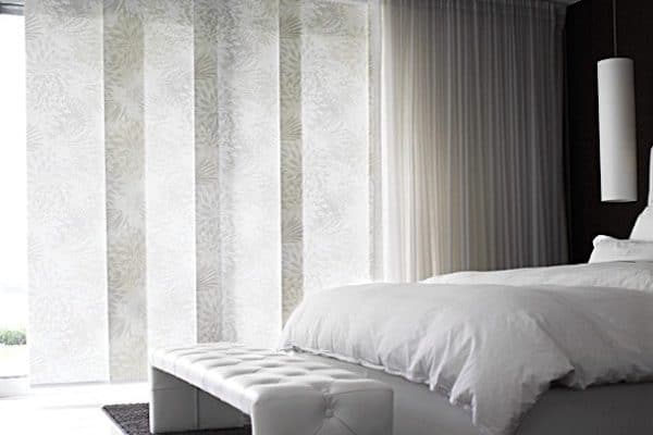 bedroom-with-sheer-panel-blinds